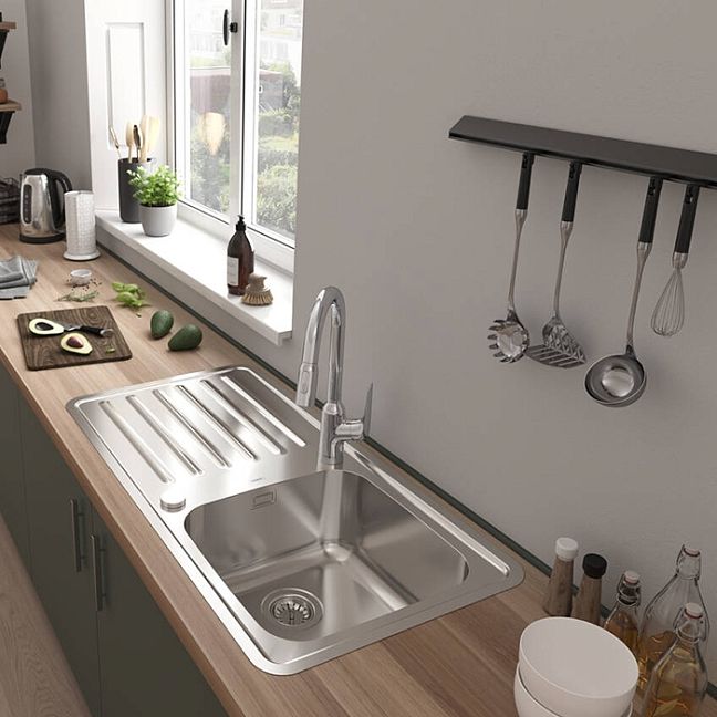 Смеситель для кухни Hansgrohe Focus M42 1 отв., цвет: нержавеющая сталь